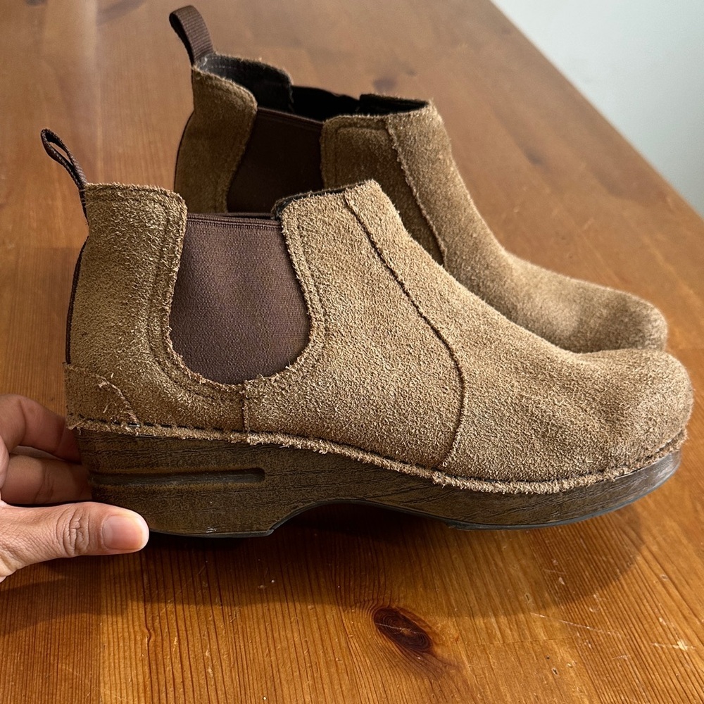 Dansko Suede Chelsea Ankle Boots in Tan